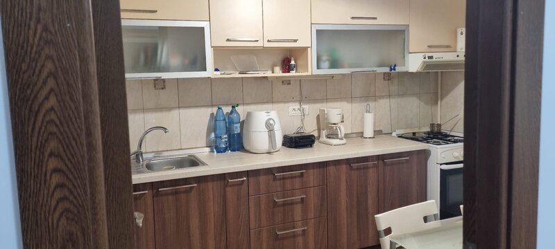 Bucur Obor , 2 minute metrou