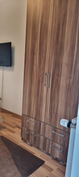 Bucur Obor, 2 minute metrou