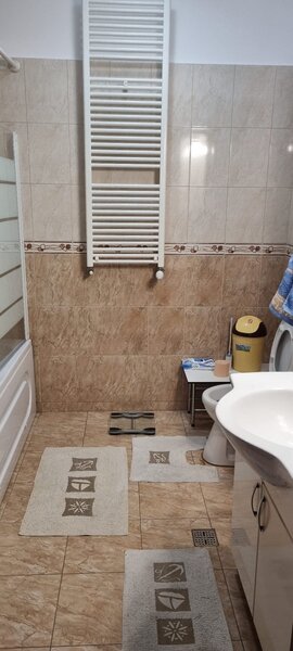 Bucur Obor, 2 minute metrou